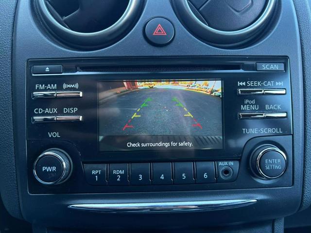 Photo of 2013 Gray Nissan Rogue
