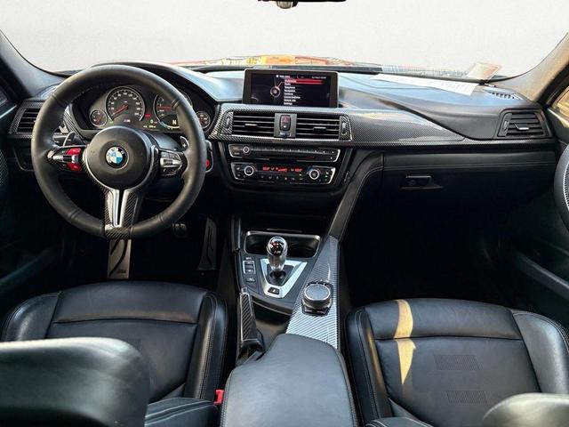 Photo of 2015 Black Sapphire Metallic BMW M3