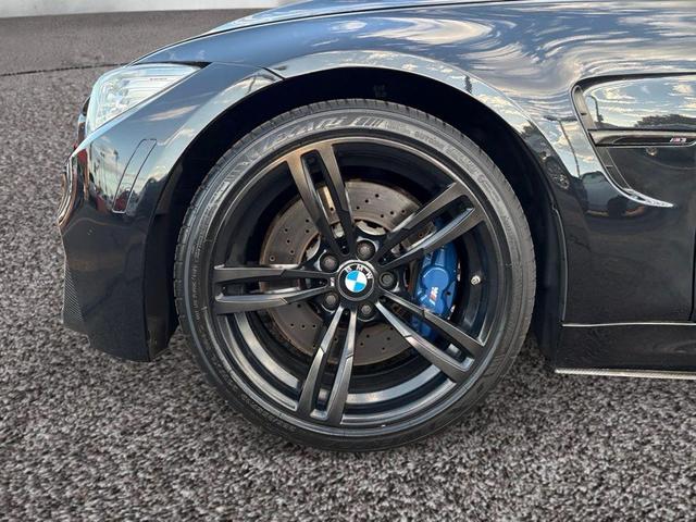 Photo of 2015 Black Sapphire Metallic BMW M3