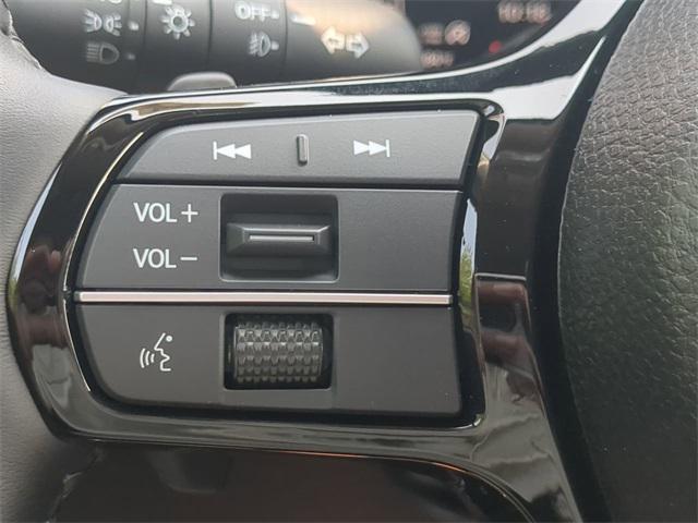 Photo of 2025 Sonic Gray Pearl Honda Pilot