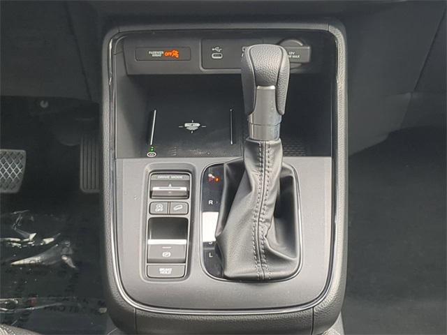Photo of 2026 Crystal Black Pearl Honda CR-V