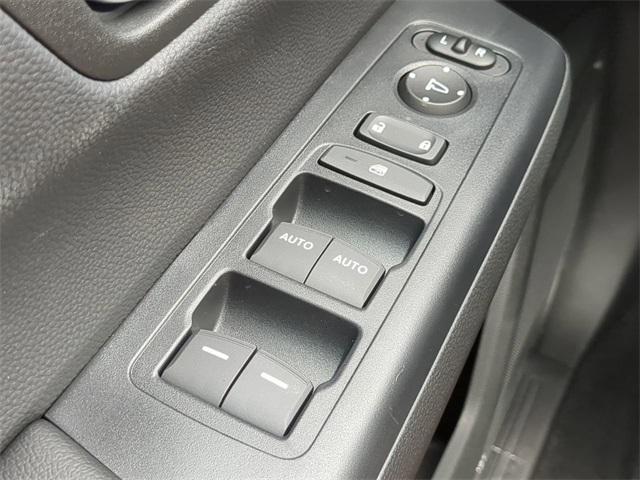 Photo of 2026 Crystal Black Pearl Honda CR-V