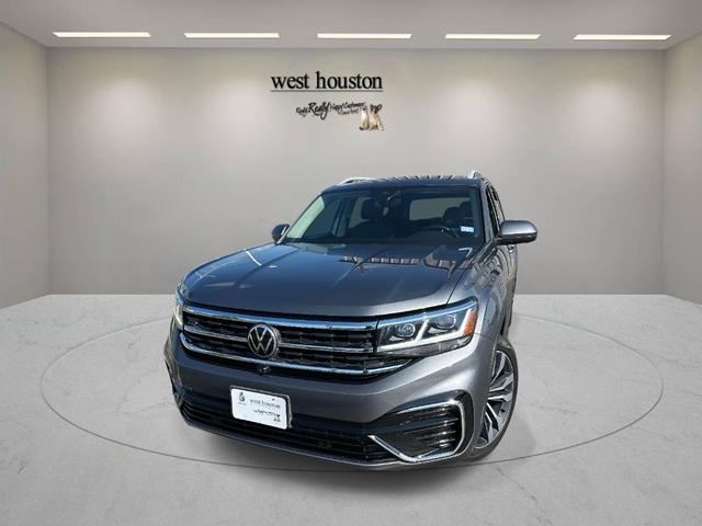 Photo of 2022 Platinum Gray Metallic Volkswagen Atlas