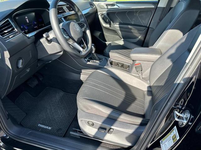 Photo of 2022 Deep Black Pearl Effect Volkswagen Tiguan