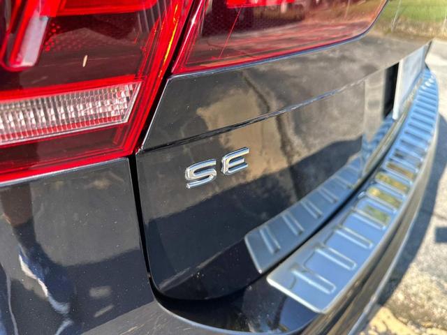 Photo of 2022 Deep Black Pearl Effect Volkswagen Tiguan