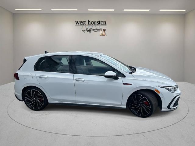 Photo of 2024 Opal White Pearl Effect Volkswagen Golf GTI