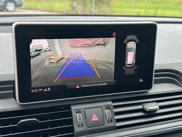 Photo of 2018 Daytona Gray Pearl Effect Audi SQ5