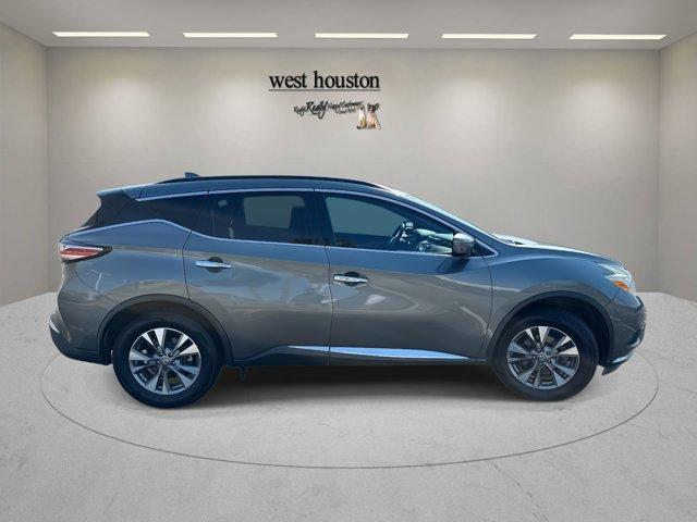Photo of 2017 Gun Metallic Nissan Murano
