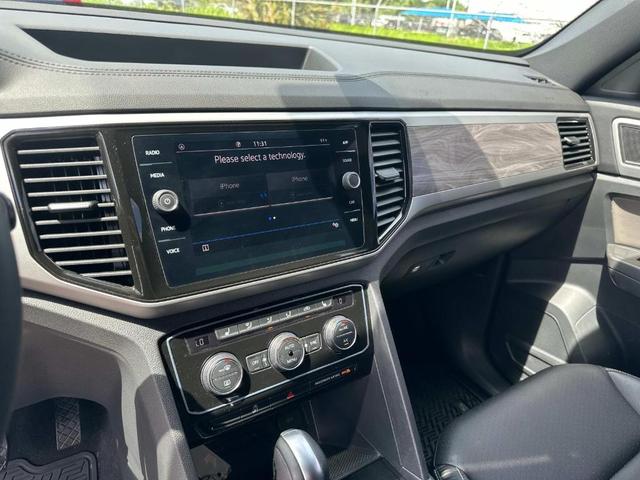 Photo of 2023 Tourmaline Blue Metallic Volkswagen Atlas Cross Sport