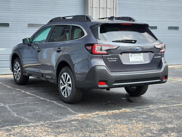 Photo of 2025 Magnetite Gray Metallic Subaru Outback