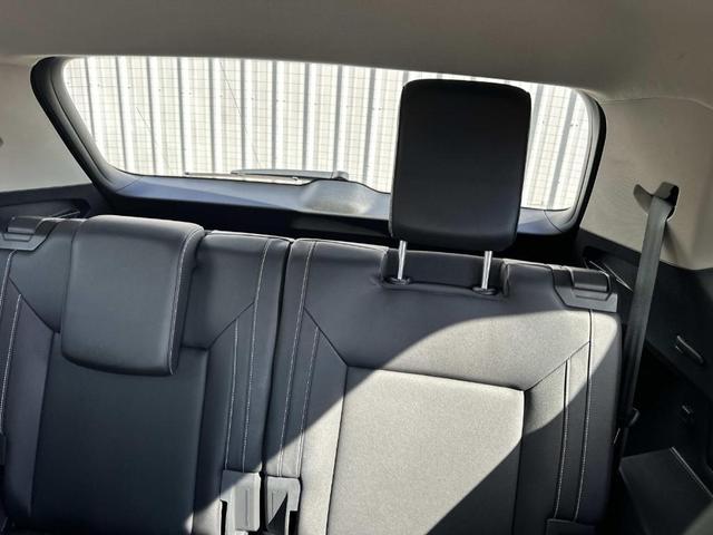 Photo of 2021 Deep Black Pearl Effect Volkswagen Atlas