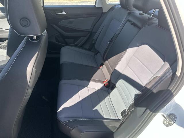 Photo of 2025 Opal White Pearl Effect Volkswagen Jetta