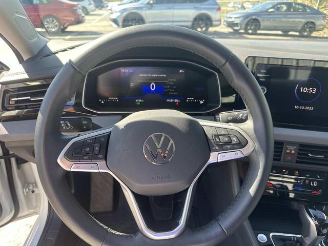 Photo of 2025 Opal White Pearl Effect Volkswagen Jetta