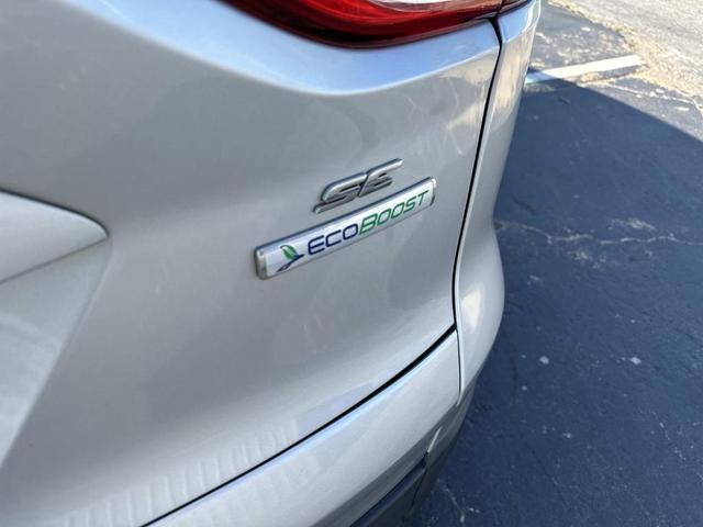 Photo of 2013 Silver Ford Escape