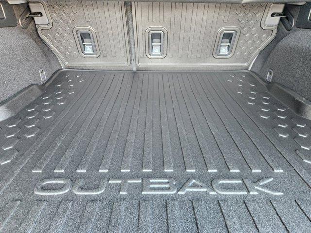 Photo of 2025 White Subaru Outback