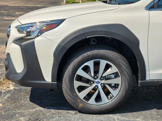 Photo of 2025 White Subaru Outback