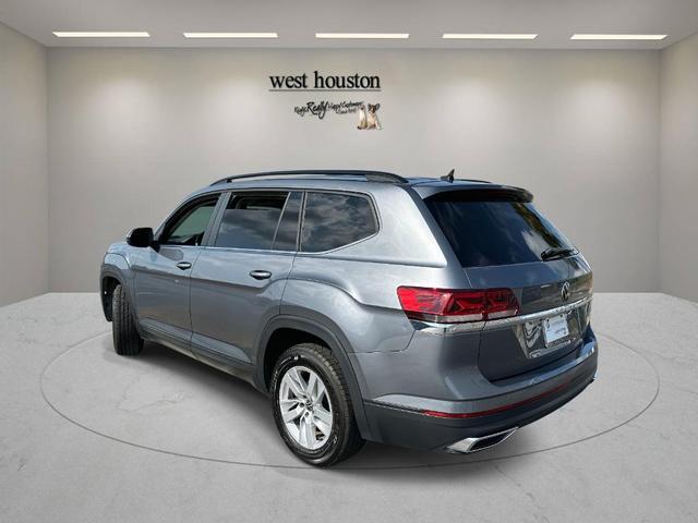 Photo of 2021 Platinum Gray Metallic Volkswagen Atlas