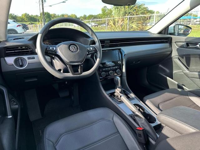 Photo of 2021 Pure White Volkswagen Passat