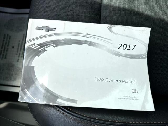 Photo of 2017 Gray Chevrolet Trax