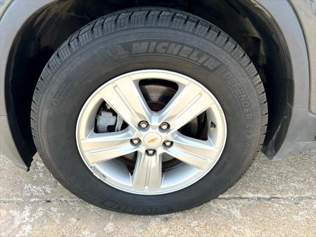 Photo of 2017 Gray Chevrolet Trax