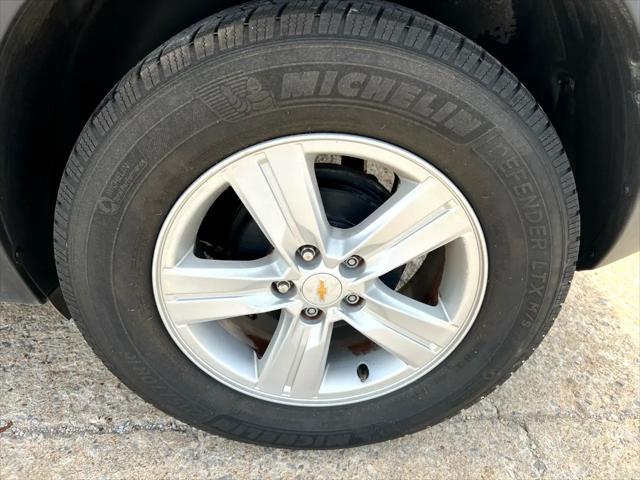 Photo of 2017 Gray Chevrolet Trax