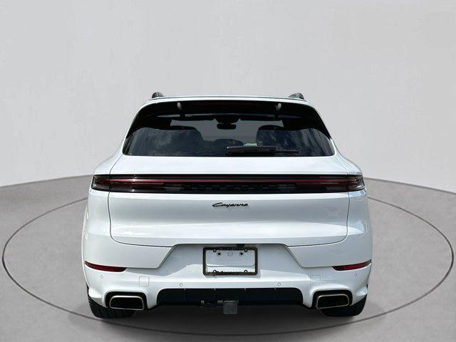 Photo of 2024 White Porsche Cayenne