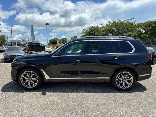 Photo of 2023 Black Sapphire Metallic BMW X7