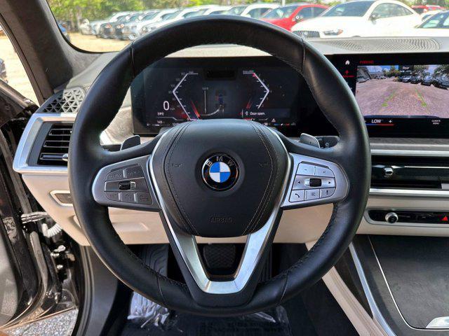 Photo of 2023 Black Sapphire Metallic BMW X7