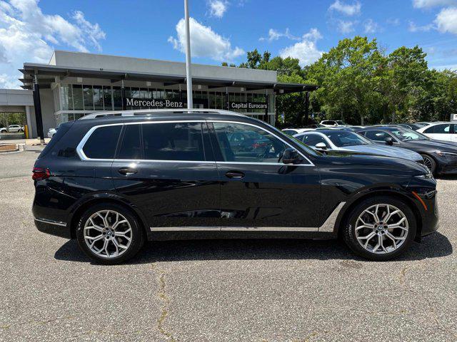 Photo of 2023 Black Sapphire Metallic BMW X7