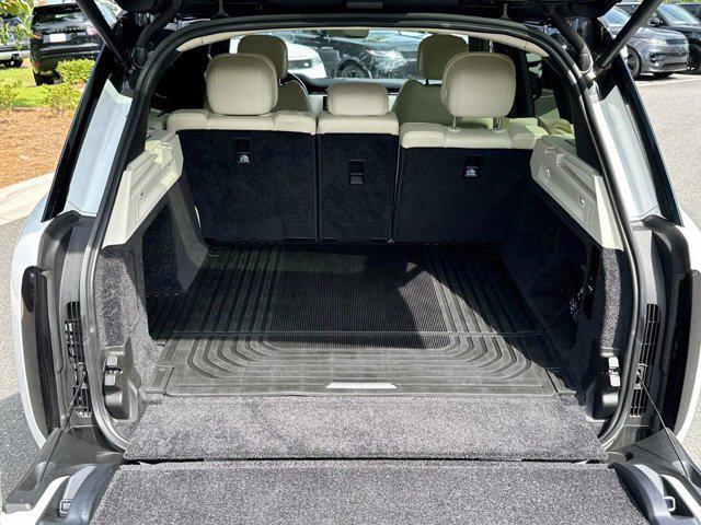Photo of 2024 Fuji White Land Rover Range Rover