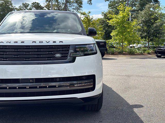 Photo of 2024 Fuji White Land Rover Range Rover