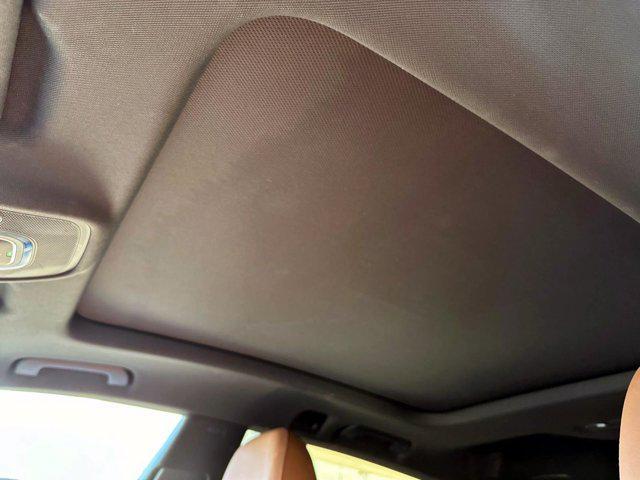 Photo of 2019 Orca Black Metallic Audi Q8