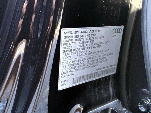 Photo of 2019 Orca Black Metallic Audi Q8