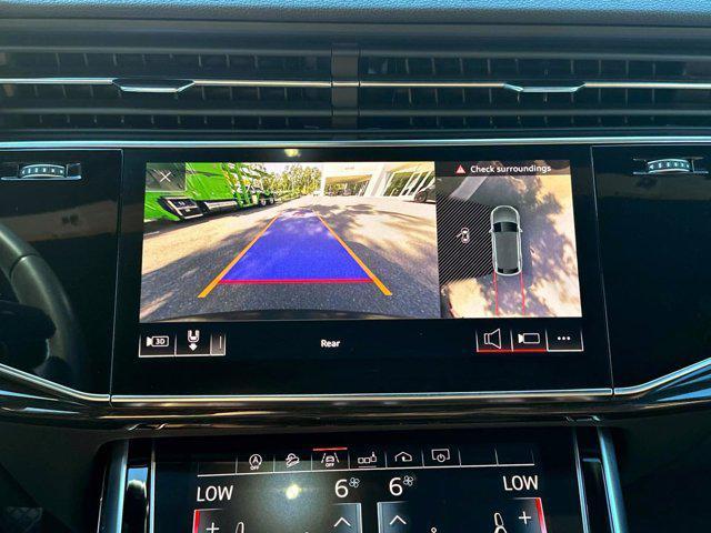 Photo of 2019 Orca Black Metallic Audi Q8