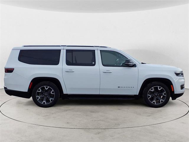Photo of 2023 Bright White Clearcoat Jeep Wagoneer L
