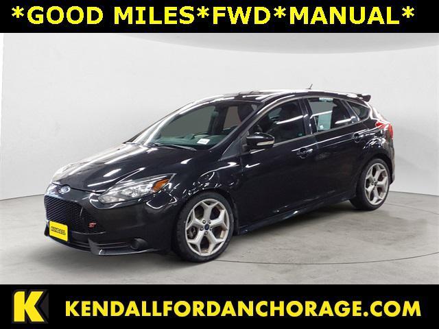 Photo of 2013 Tuxedo Black Metallic Ford Focus ST
