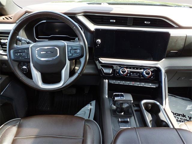 Photo of 2023 Onyx Black GMC Sierra 1500