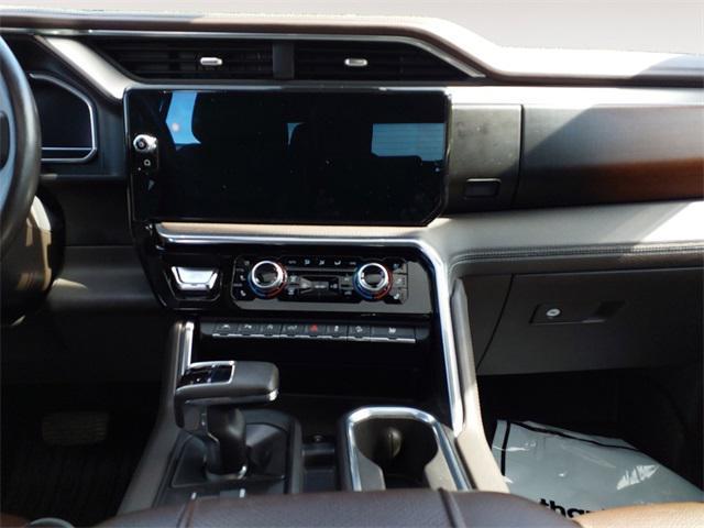 Photo of 2023 Onyx Black GMC Sierra 1500