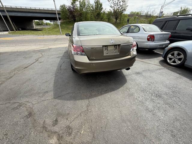 Photo of 2008 Gold Honda Accord