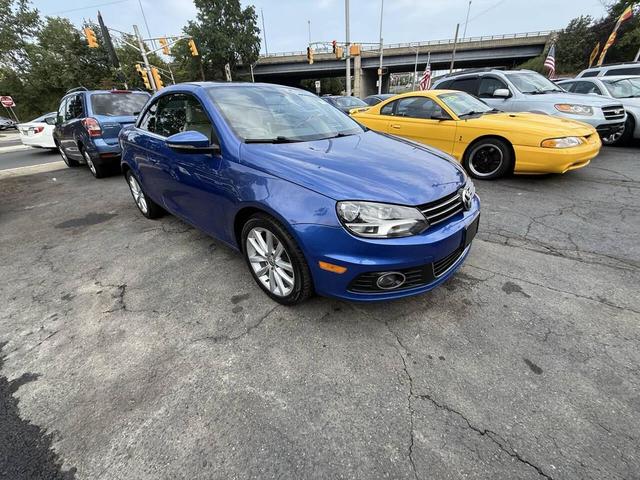 Photo of 2012 Blue Volkswagen Eos