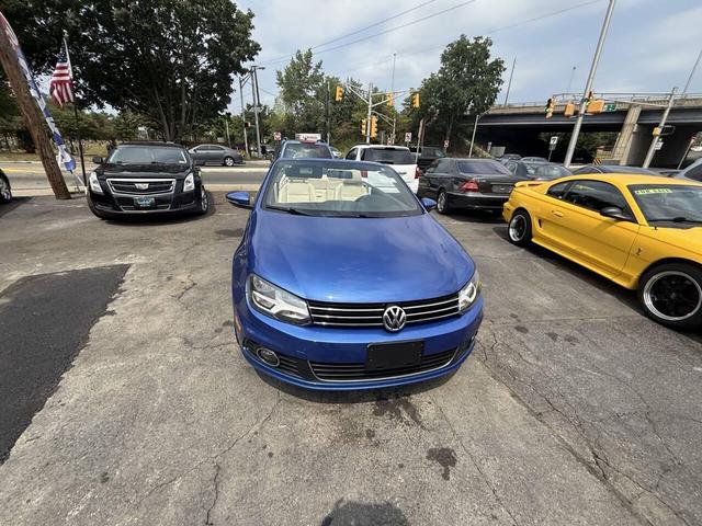 Photo of 2012 Blue Volkswagen Eos