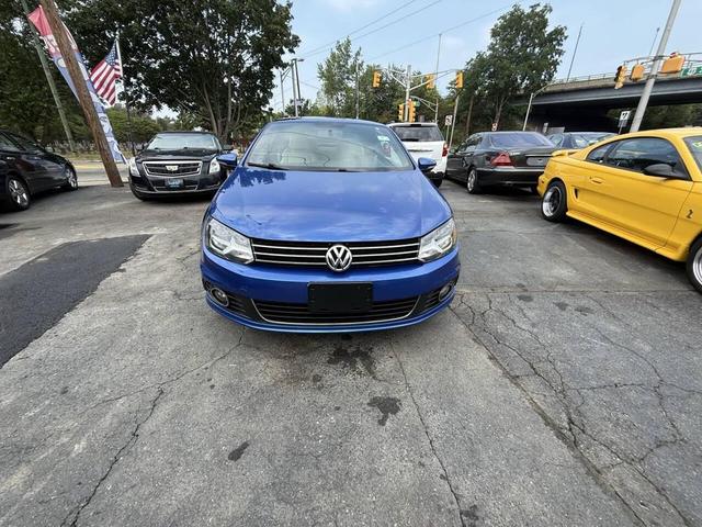 Photo of 2012 Blue Volkswagen Eos