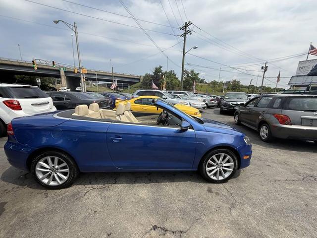 Photo of 2012 Blue Volkswagen Eos