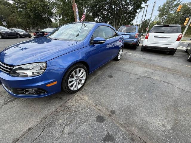 Photo of 2012 Blue Volkswagen Eos