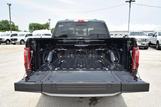 Photo of 2025 Agate Black Metallic Ford F-150