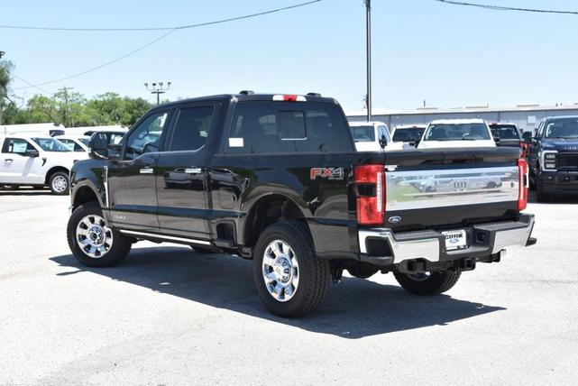 Photo of 2025 Agate Black Metallic Ford F-250