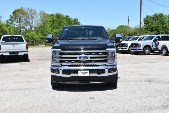 Photo of 2025 Agate Black Metallic Ford F-250