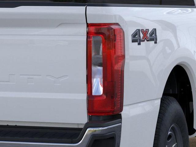 Photo of 2025 White Ford F-250