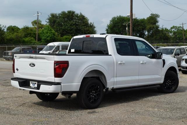 Photo of 2025 Oxford White Ford F-150