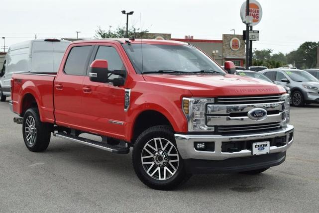Photo of 2019 Race Red Ford F-250